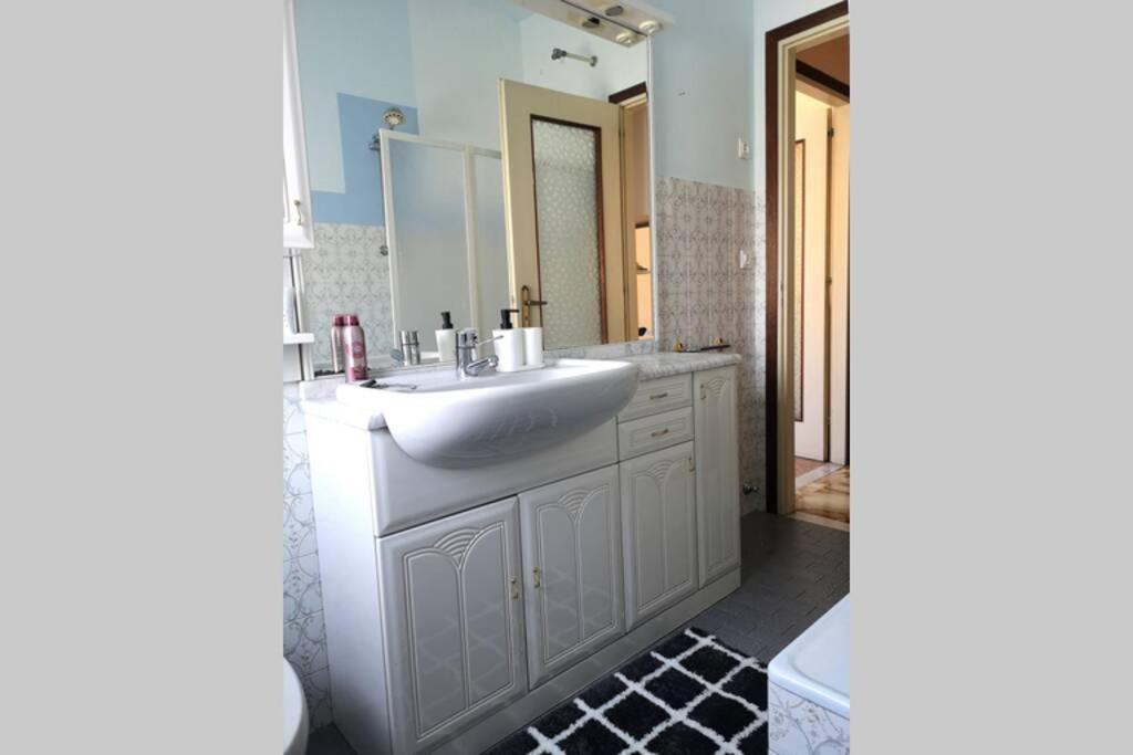 La Casa Di Marty , Codice Citra 008059-Lt-0275 Appartement Arma di Taggia Buitenkant foto